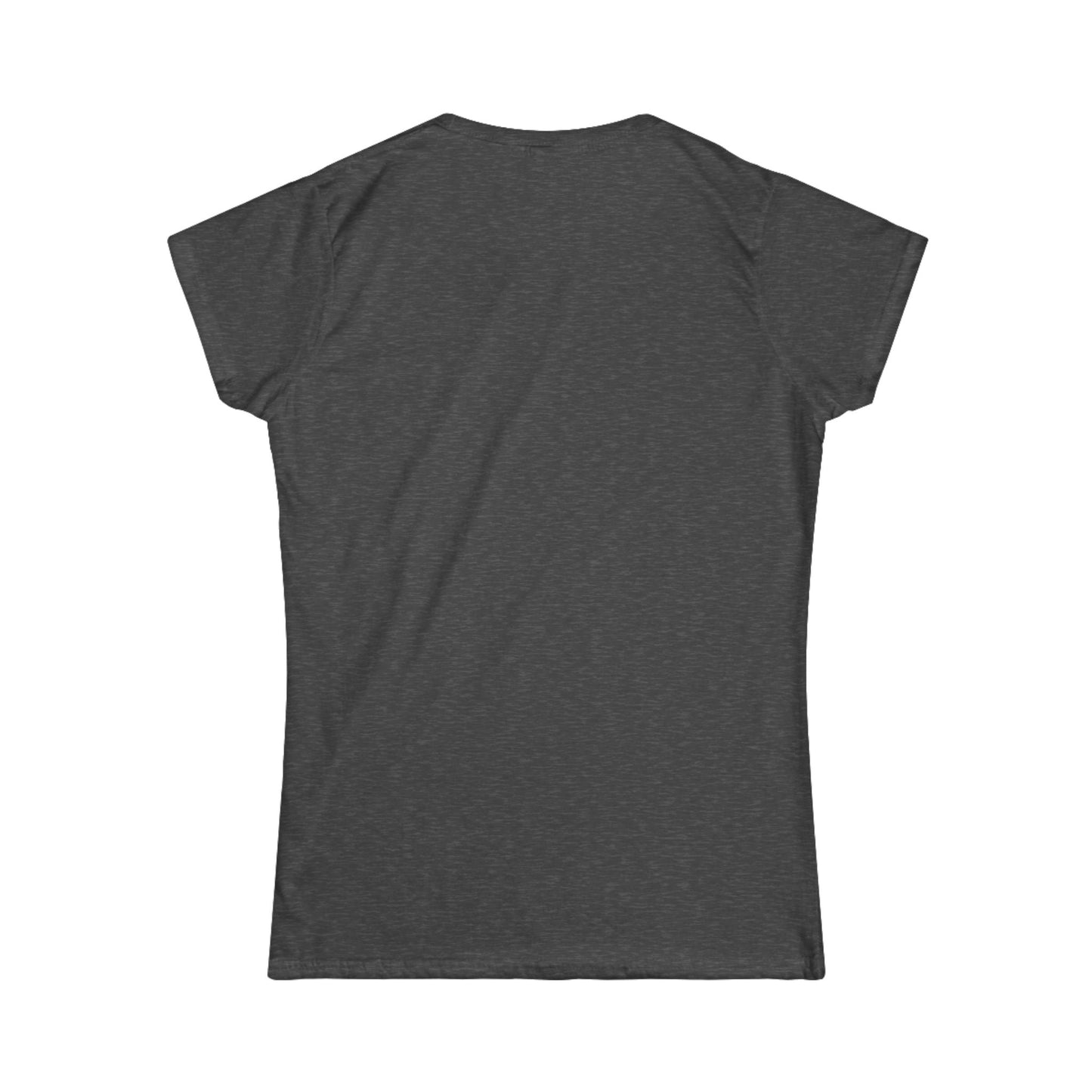 Legendary Mom Status Tee - Perfect for Gamer Moms!